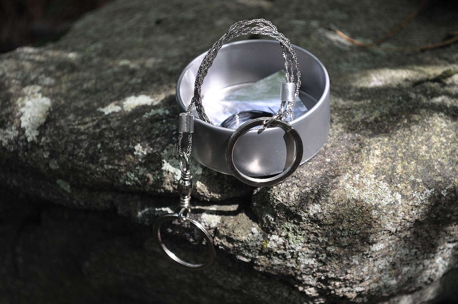 Pocket Slingshot Survival Kit - Ammo, Fire Starter, Fishing & Navigation Tools - Pocket Slingshot Survival Kit Readi Gear