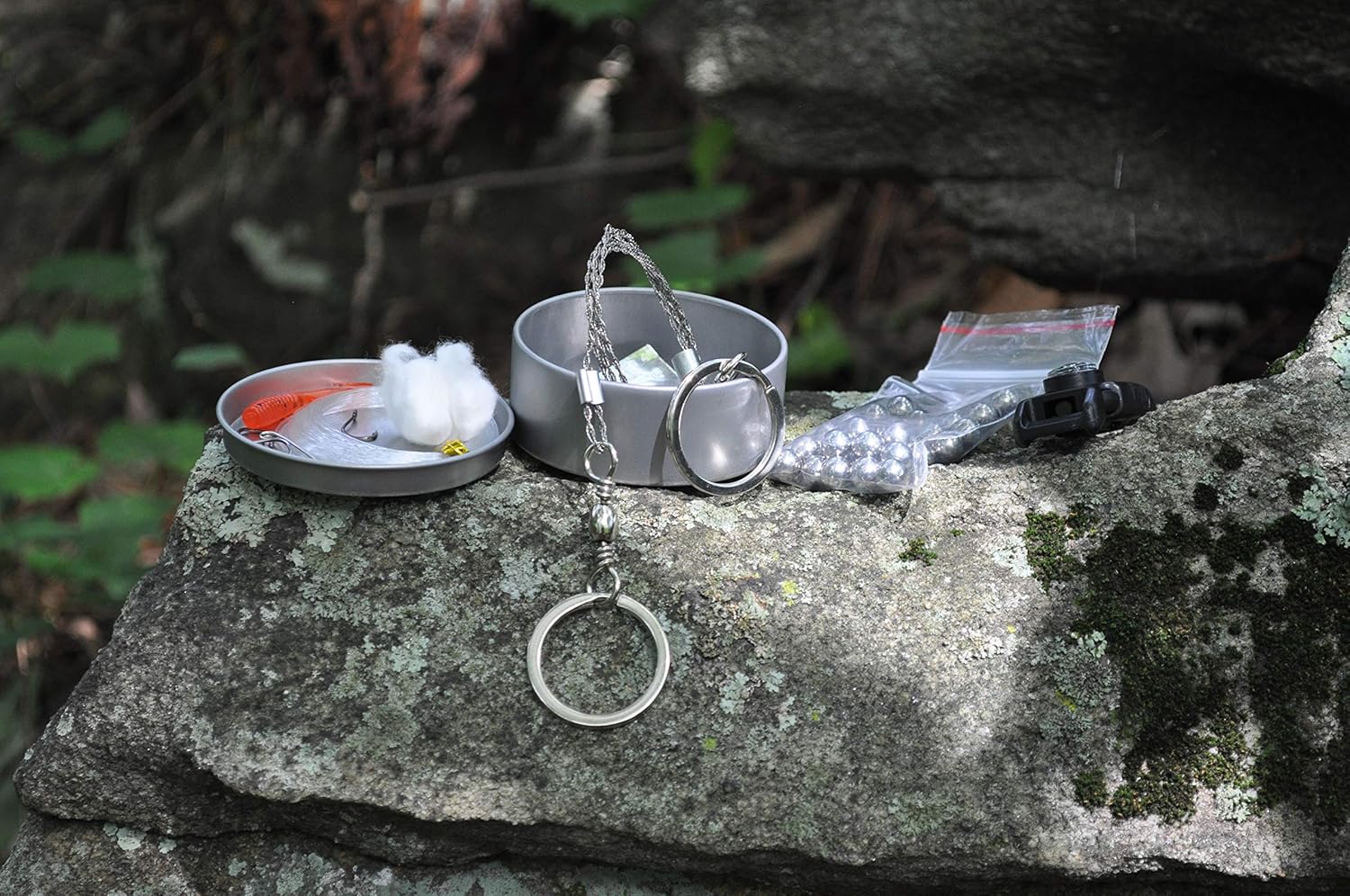 Pocket Slingshot Survival Kit - Ammo, Fire Starter, Fishing & Navigation Tools - Pocket Slingshot Survival Kit Readi Gear