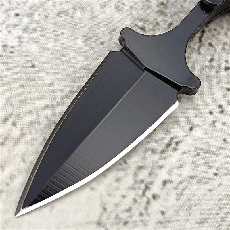 QuickDraw Necklace Knife: Urban Concealed Carry Solution
