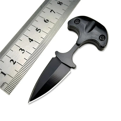 QuickDraw Necklace Knife: Urban Concealed Carry Solution