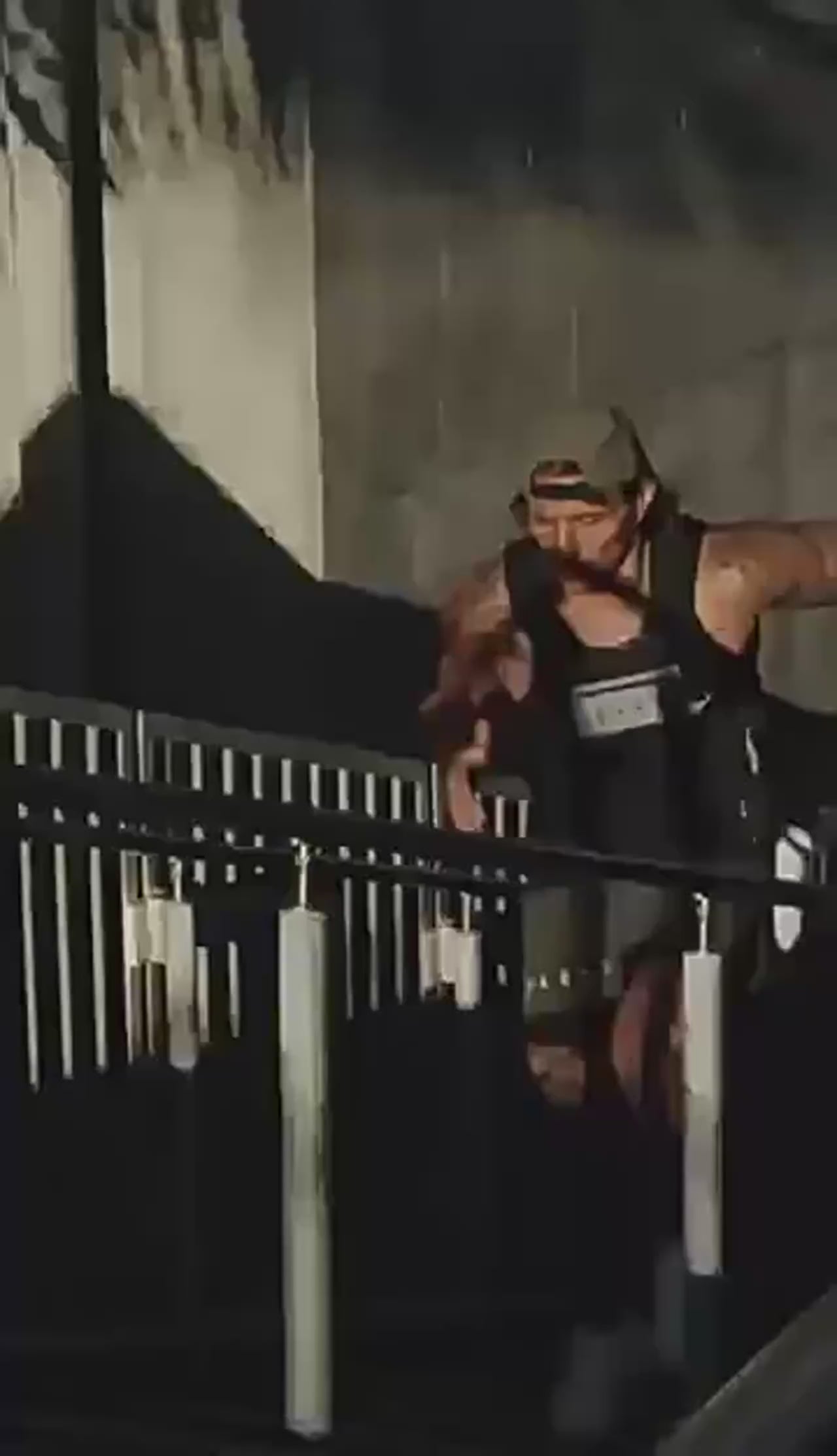 Xmotion video of guy wearing itworking out